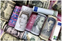 Thế giới ngập trong nợ