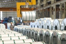 Áp dụng biện pháp chống bán phá giá đối với thép mạ nhập khẩu