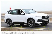 Chiếc ôtô đầu tiên của VinFast lăn bánh tại Việt Nam