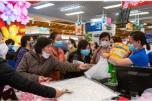 Hanoi ready to meet shopping surge over Covid-19 fears