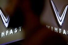 VinFast rolls out long-awaited electric SUVs, eyes overseas deliveries