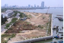 Da Nang suspends controversial river encroaching real estate project