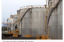 Giá dầu thế giới lên đỉnh 5 tháng