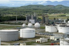 Dung Quat refinery mulls production stoppage