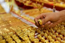 Gold prices retreat