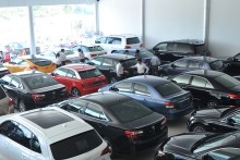 Ôtô có thể gánh thêm nhiều loại phí, lệ phí