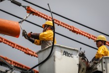 EVN lý giải 'lỗ nhưng công ty con có nghìn tỷ gửi ngân hàng'