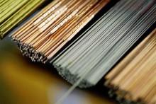 Miễn thuế tự vệ đối với thép dây hợp kim làm que hàn