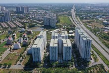 Property sector slows down amid unfavorable market conditions