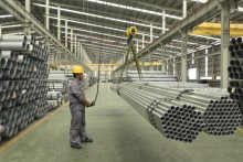 Steel prices hit 3-year low
