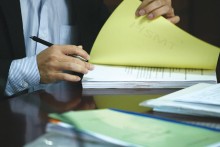 Các nhà thầu cùng tham gia đấu thầu một gói thầu?