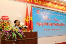 Thứ trưởng Nguyễn Văn Sinh dự Lễ kỷ niệm Ngày Nhà giáo Việt Nam tại Học viện AMC