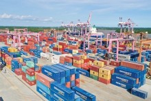Vietnam shipping company begins service to Malaysia, India