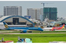 Vietnamese carriers get busy with early holiday plans