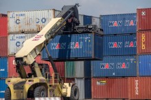 Trade rises to new high