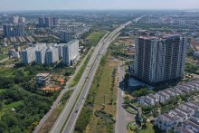 Property developers lay off staff in droves